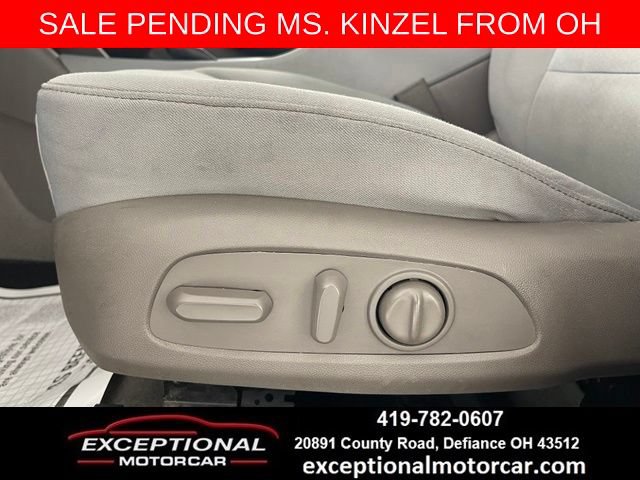 Used 2022 Chevrolet Malibu LS w/ Driver Confidence Package II FWD image 35