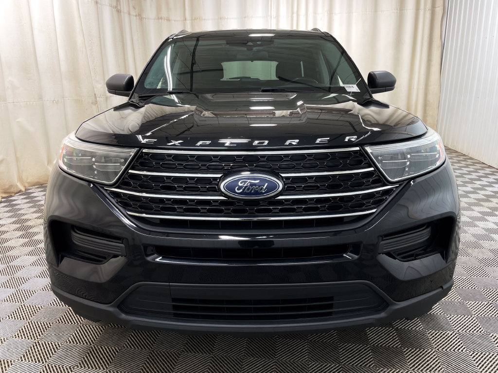 Used 2021 Ford Explorer XLT AWD/4WD image 14