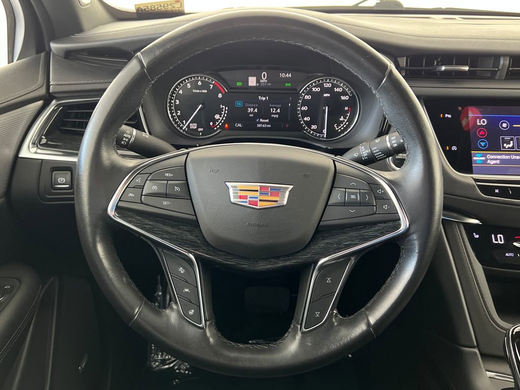 Used 2021 Cadillac XT5 Premium Luxury FWD image 16