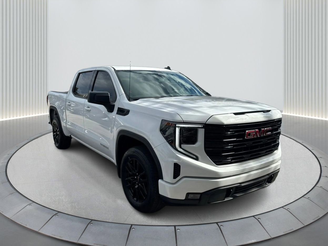 Used 2024 GMC Sierra 1500 Elevation image 3