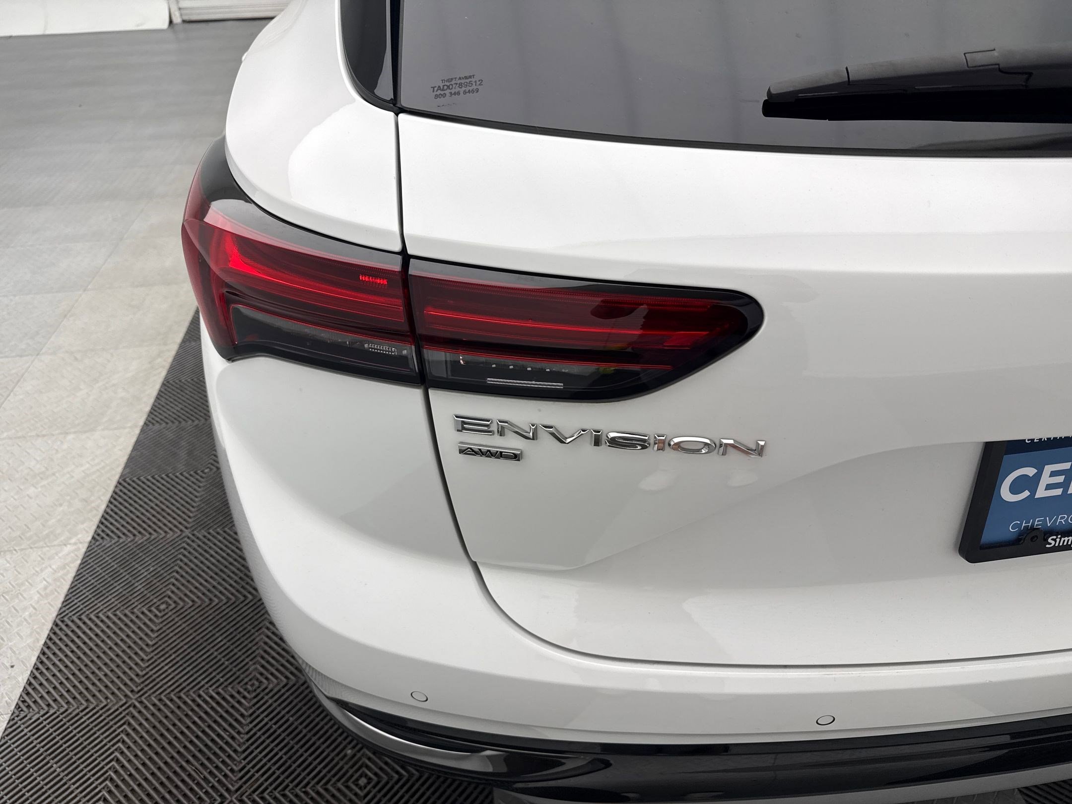 Certified 2022 Buick Envision Essence w/ Sport Touring Package image 12