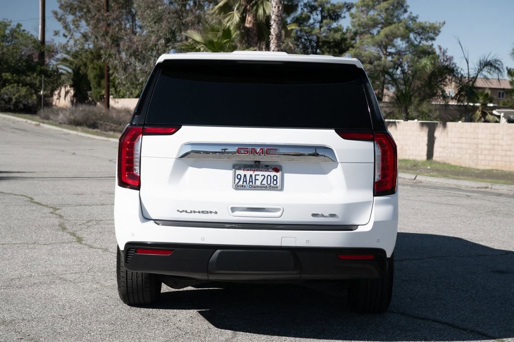 Used 2022 GMC Yukon XL SLE w/ Gmc Pro Safety Plus Package image 5
