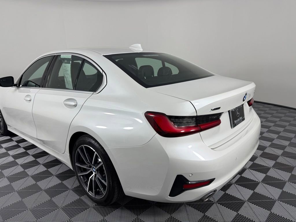 Used 2021 BMW 330i xDrive Sedan w/ Executive Package AWD/4WD image 7