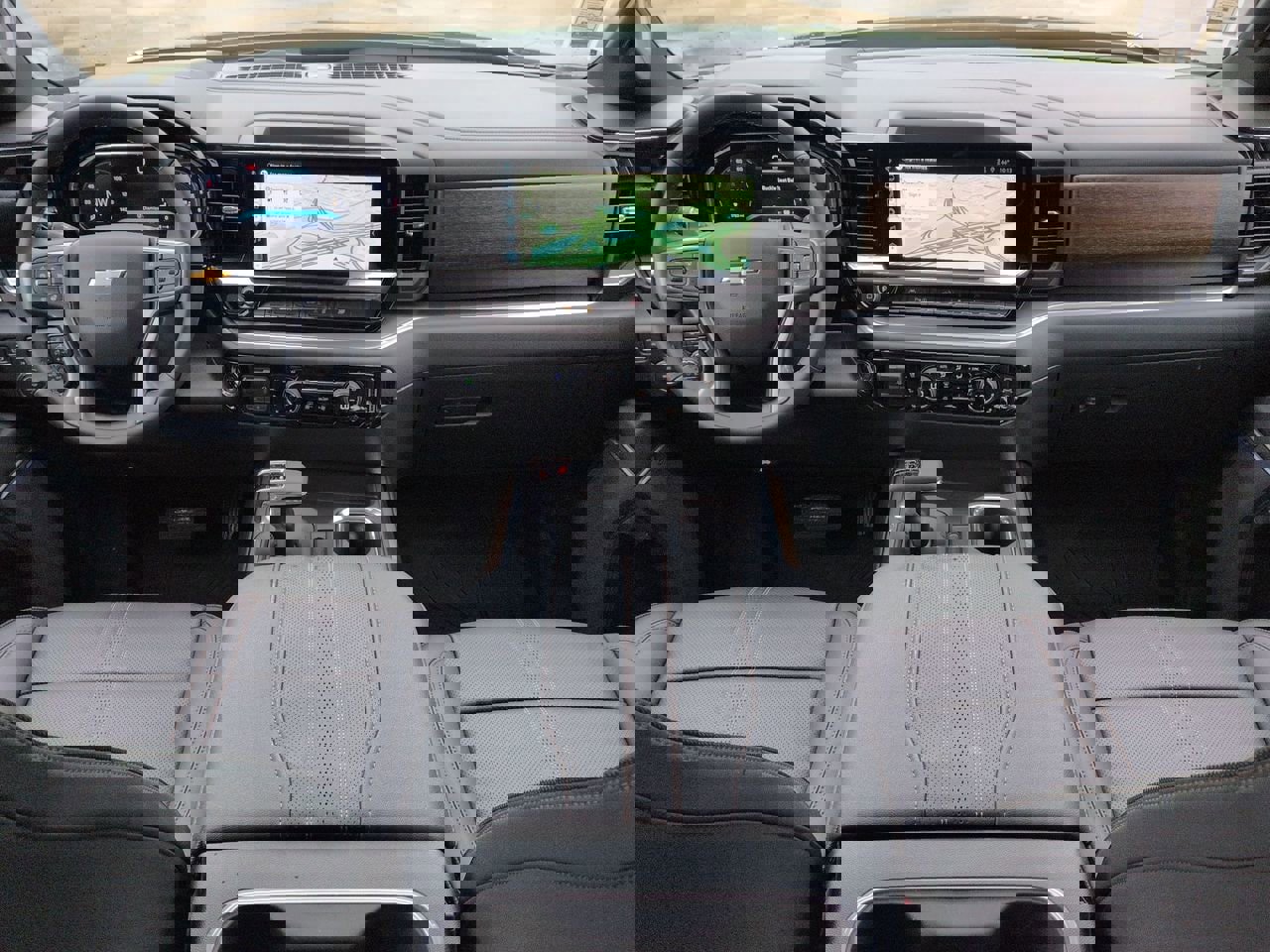 Certified 2026 Chevrolet Silverado 1500 High Country w/ Technology Package image 22