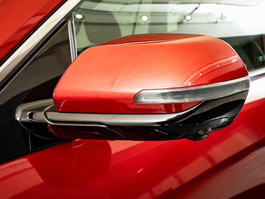 Used 2025 Buick Enclave Avenir w/ Super Cruise Package image 17