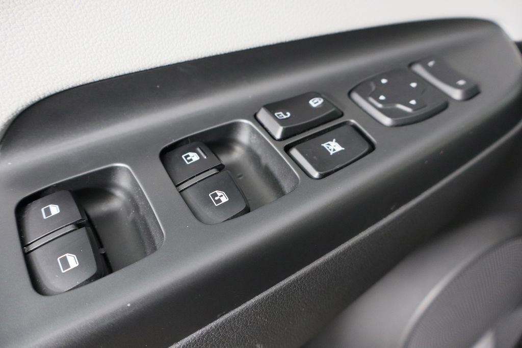 Used 2023 Hyundai Kona SE w/ Cargo Package image 22