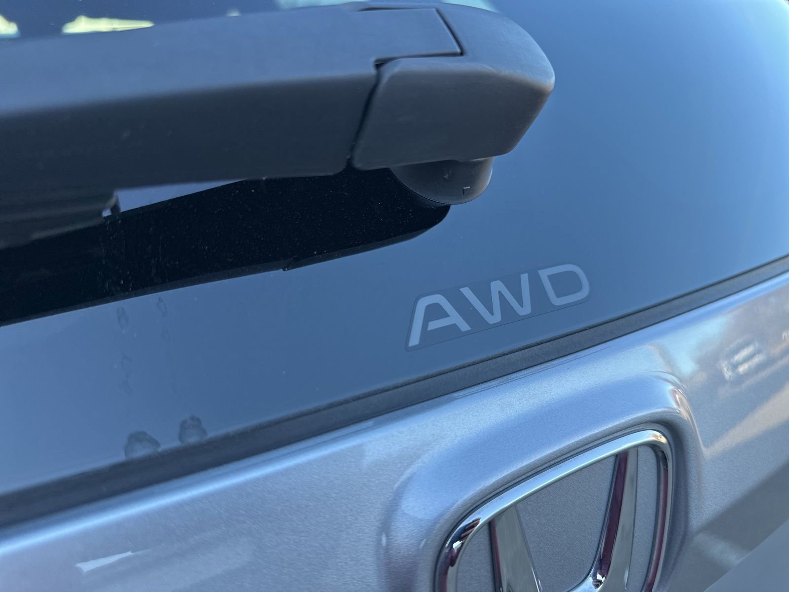 Used 2024 Honda CR-V Sport Touring image 9