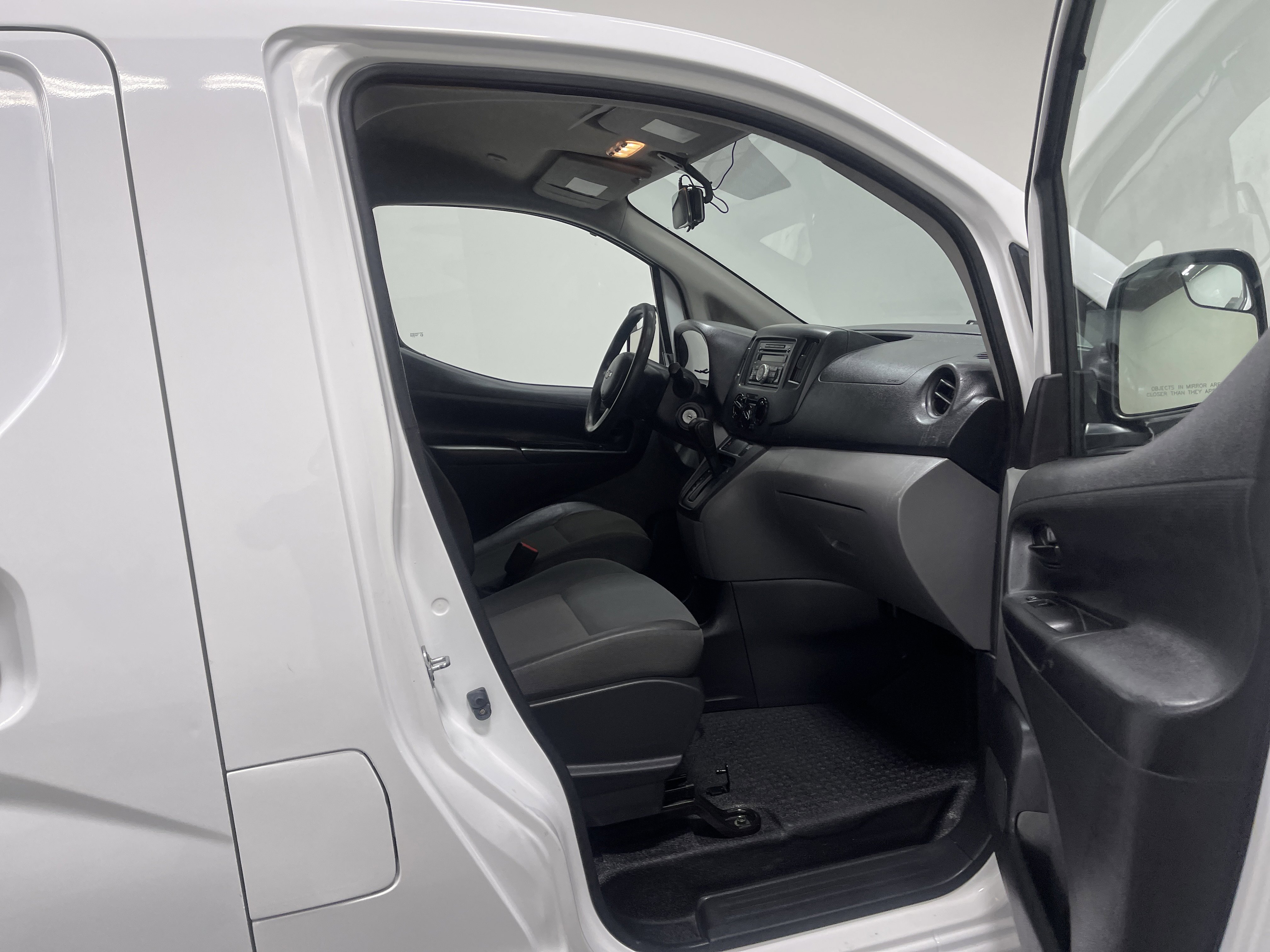 Used 2017 Chevrolet City Express LS image 22