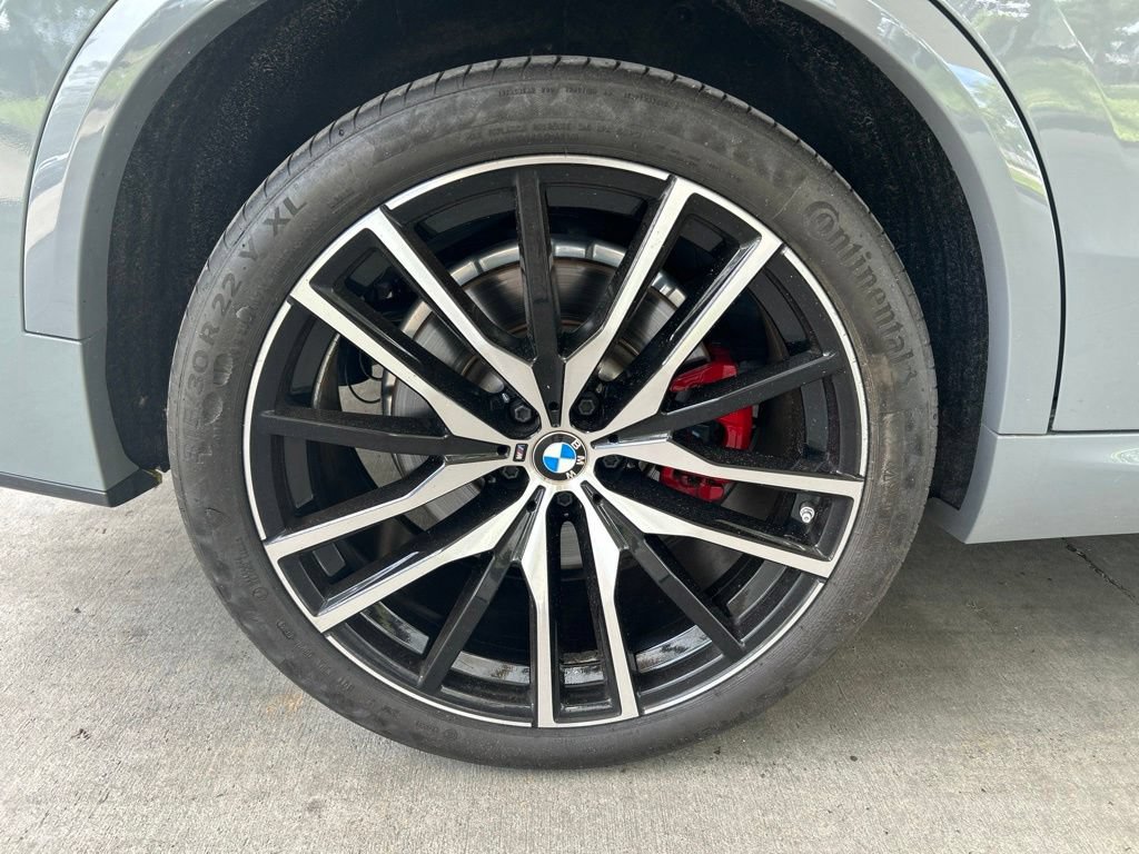 Used 2024 BMW X5 M60i AWD/4WD image 19
