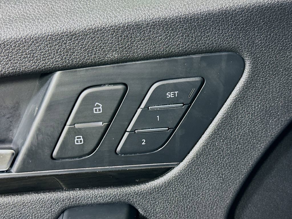 Used 2019 Audi Q5 2.0T Premium Plus w/ Premium Plus Package image 21