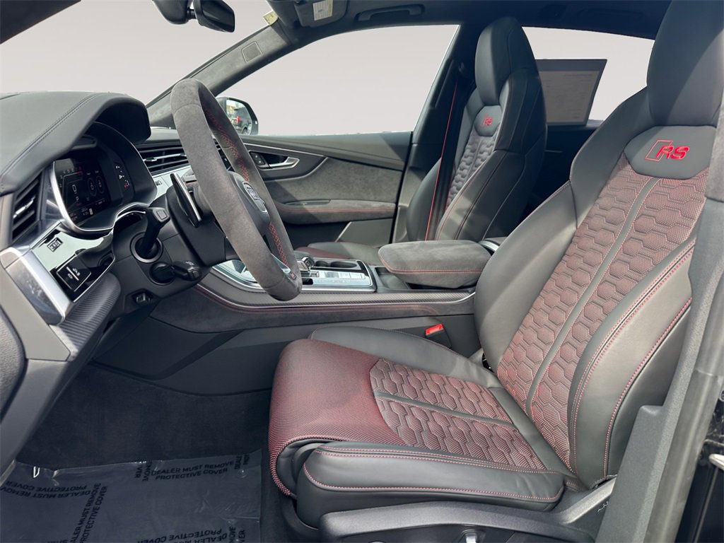 Certified 2025 Audi RS Q8 performance image 9