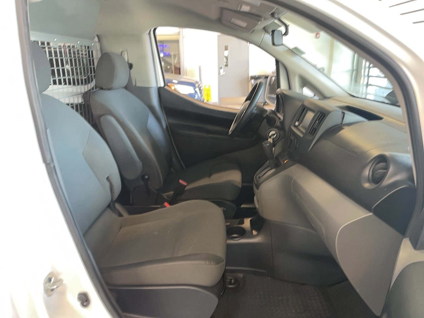 Used 2021 Nissan NV200 SV w/ Sliding Door Glass Package FWD image 9