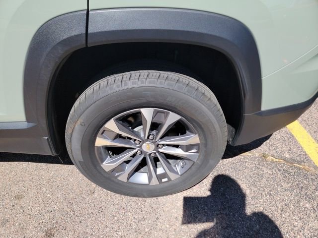 Certified 2025 Chevrolet Equinox LT image 8