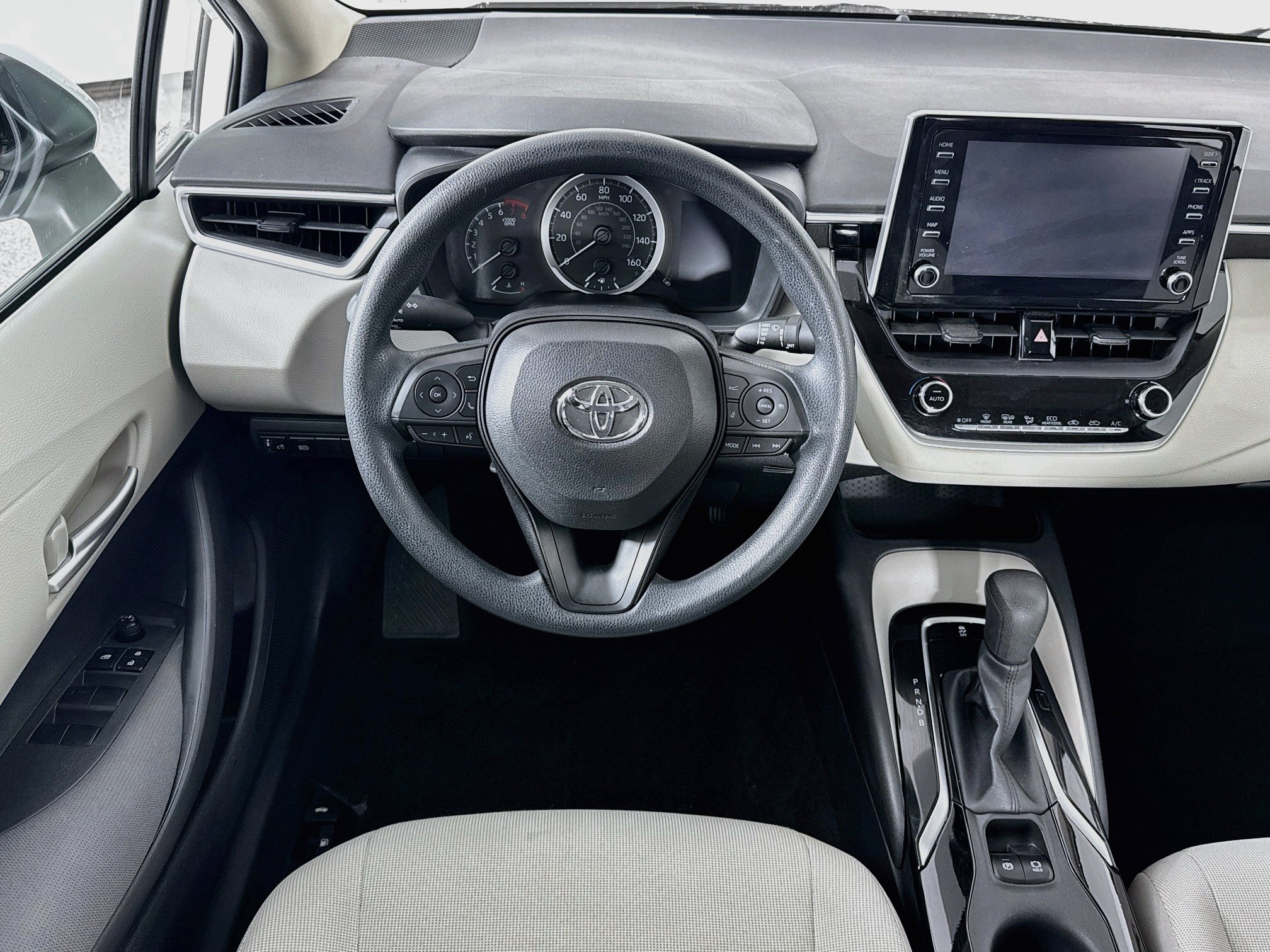 Used 2020 Toyota Corolla LE FWD image 20