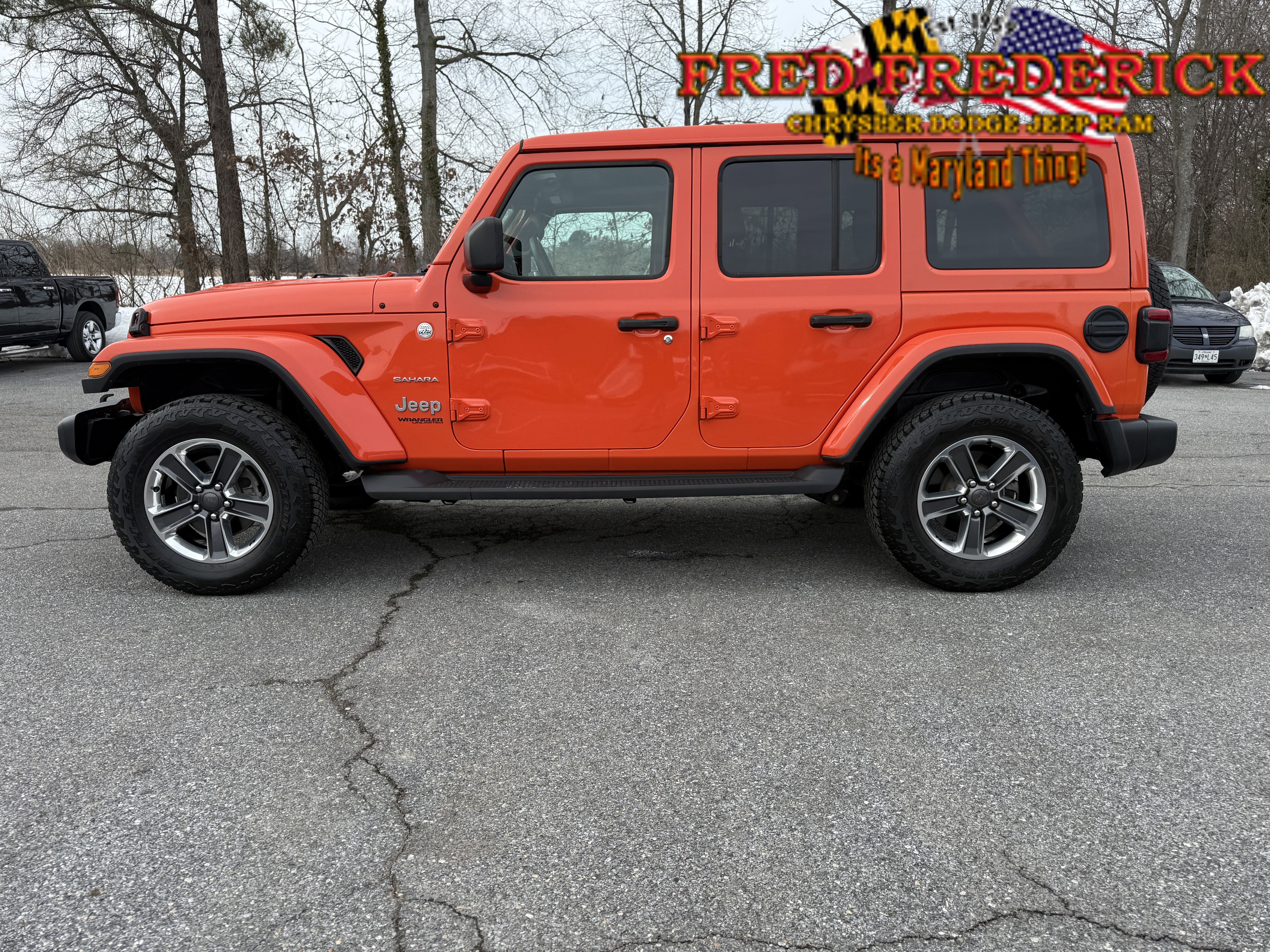 Used 2019 Jeep Wrangler Unlimited Sahara image 4