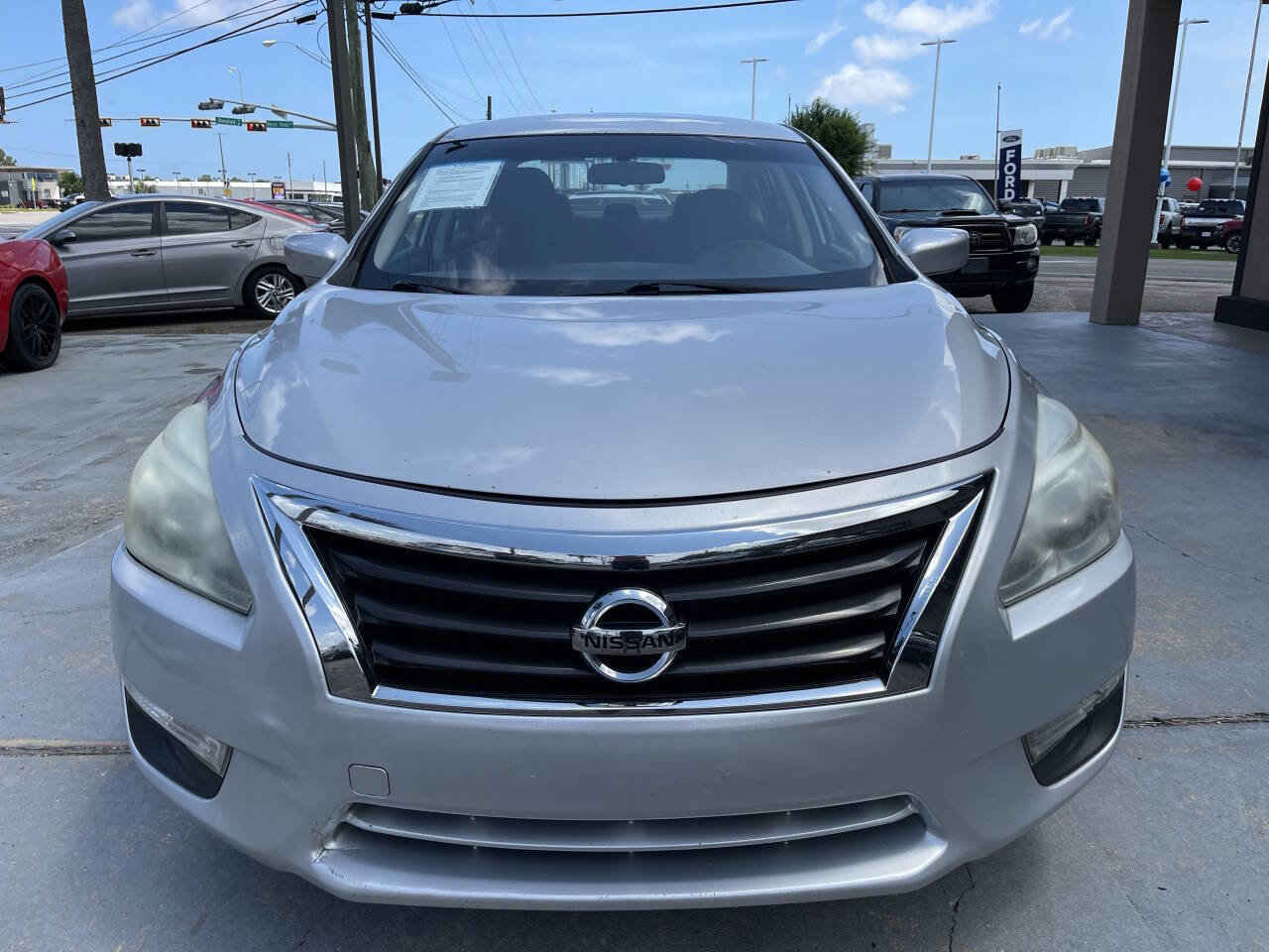 Used 2015 Nissan Altima 2.5 S w/ Power Driver Seat Package FWD image 2
