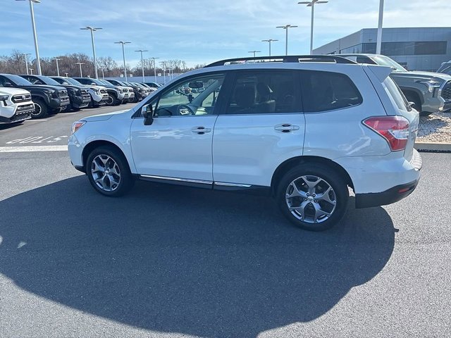 Used 2016 Subaru Forester 2.5i Touring w/ Eyesight & Navigation System image 12