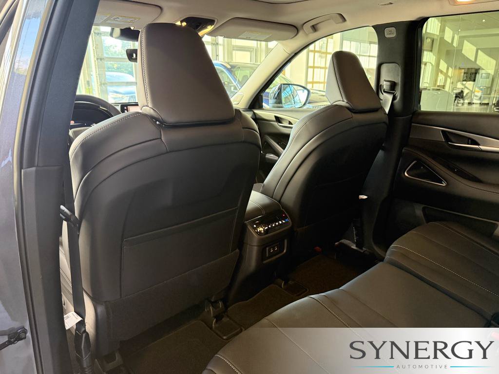 New 2027 INFINITI QX60 Luxe w/ Cargo Package FWD image 26