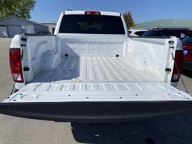 Used 2018 RAM 1500 ST w/ SXT Appearance Group image 6