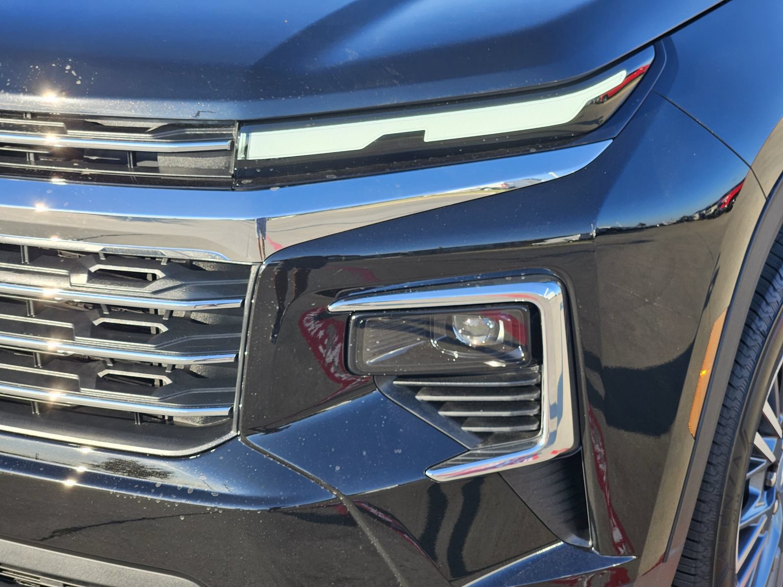 New 2027 Chevrolet Traverse LT FWD image 10