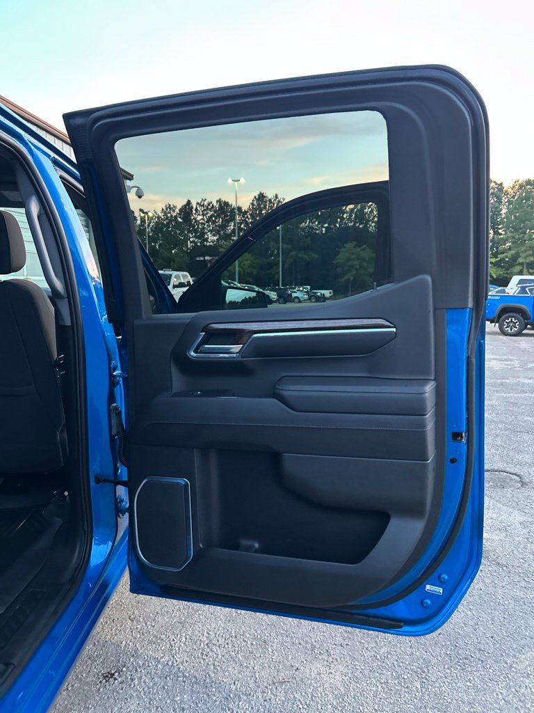 Used 2023 GMC Sierra 1500 Elevation RWD image 11