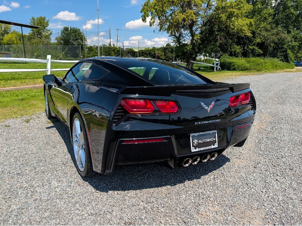 Used 2016 Chevrolet Corvette Stingray Coupe w/ 2LT Preferred Equipment Group RWD image 8