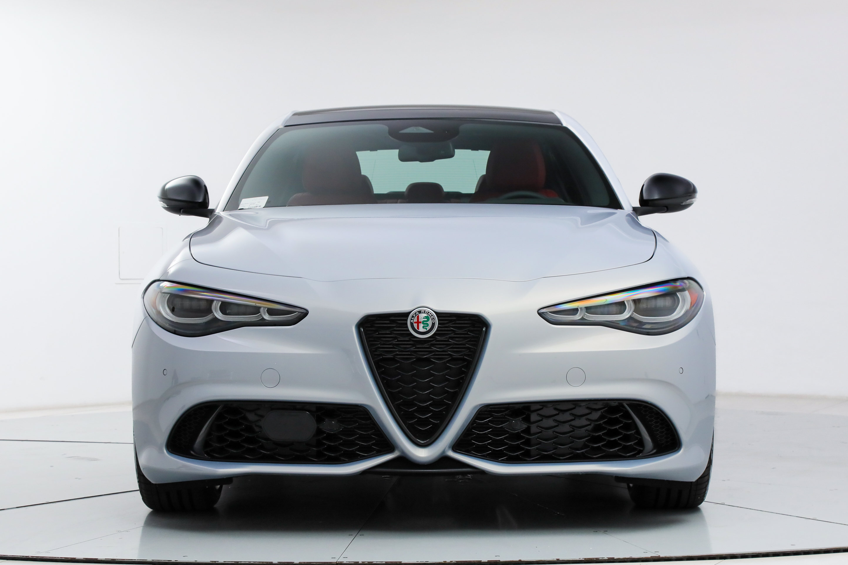 New 2026 Alfa Romeo Giulia w/ Driving Assist Package RWD image 7