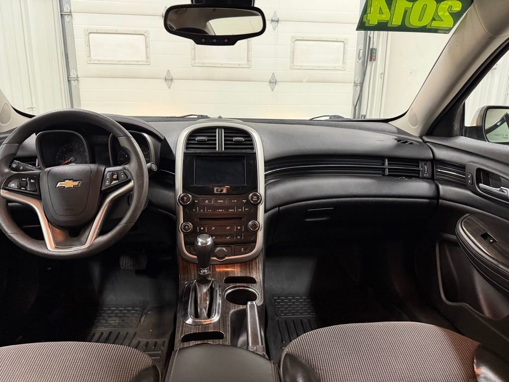 Used 2014 Chevrolet Malibu LT w/ Power Convenience Package image 17