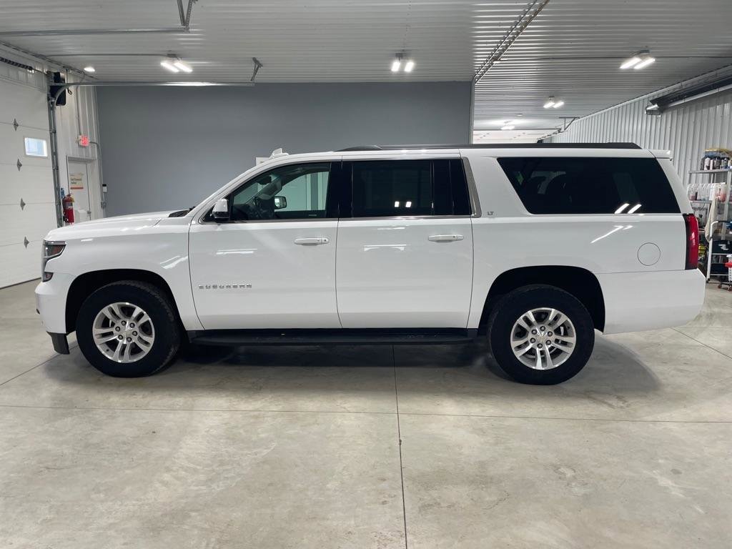 Used 2018 Chevrolet Suburban LT AWD/4WD image 4