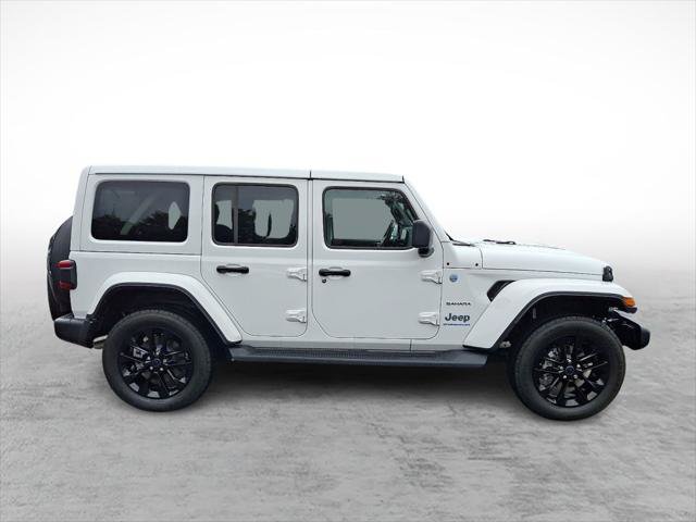 Certified 2024 Jeep Wrangler Unlimited Sahara AWD/4WD image 6