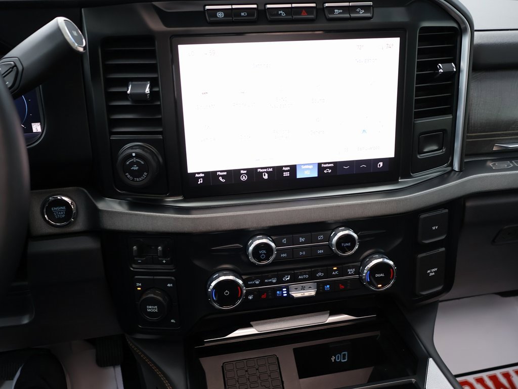 Used 2023 Ford F450 Platinum w/ FX4 Off-Road Package image 23