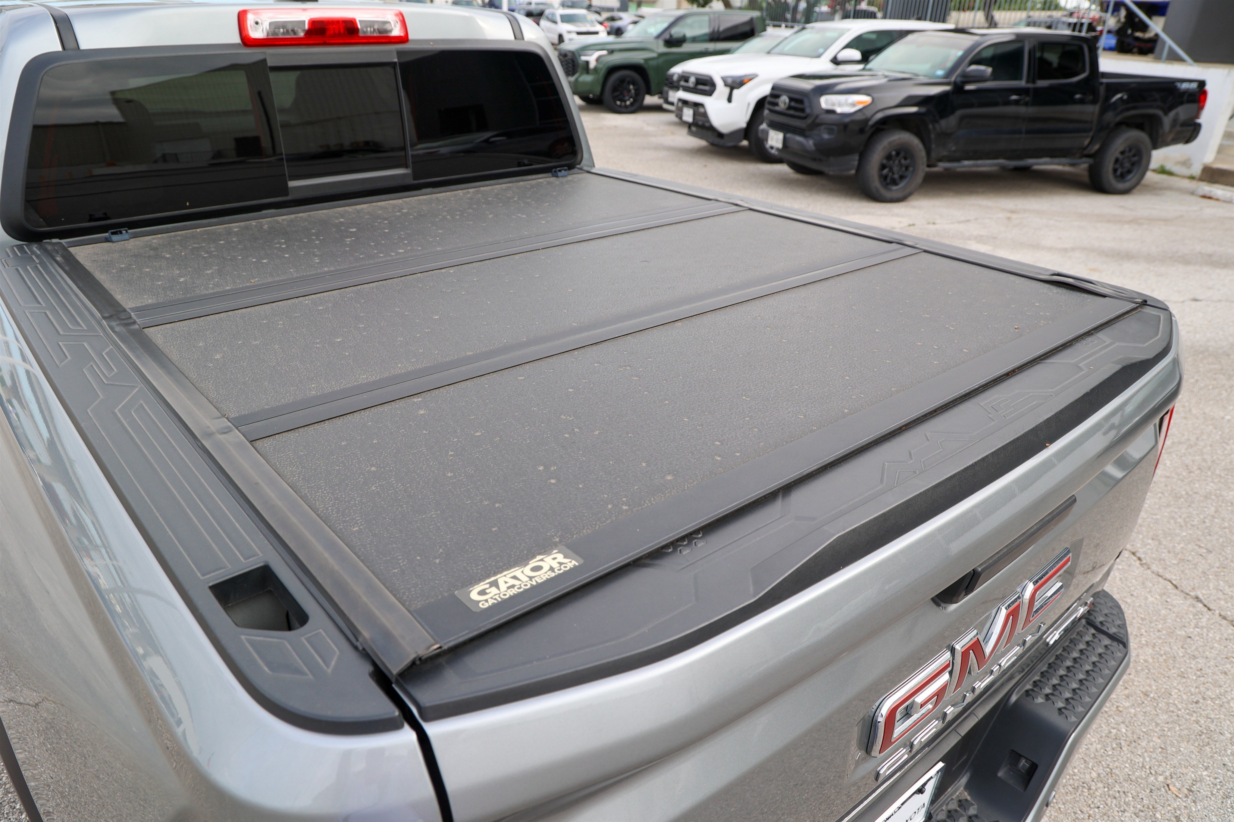 Used 2023 GMC Canyon AT4 w/ AT4 Premium Package AWD/4WD image 13