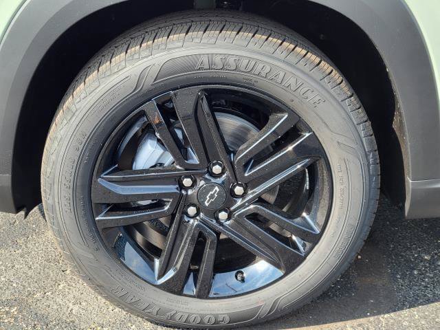 New 2026 Chevrolet Trax ACTIV w/ Driver Confidence Package FWD image 5