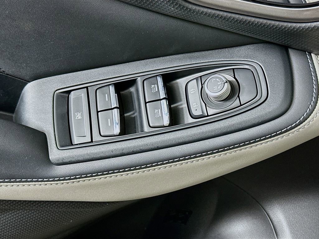 Used 2024 Subaru Forester Limited image 24