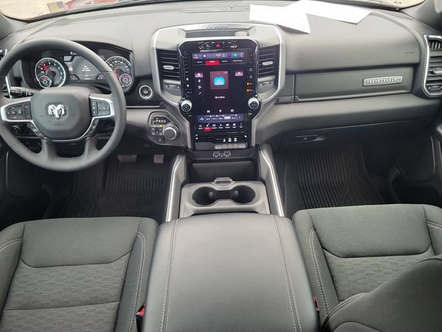 Used 2025 RAM 1500 Big Horn AWD/4WD image 7
