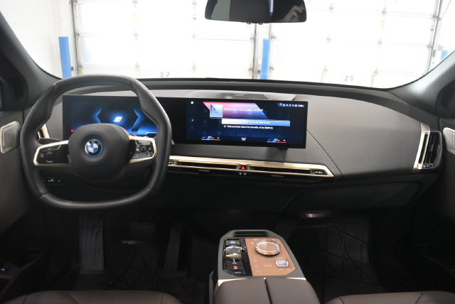 Used 2023 BMW iX M60 w/ Executive Package AWD/4WD image 5