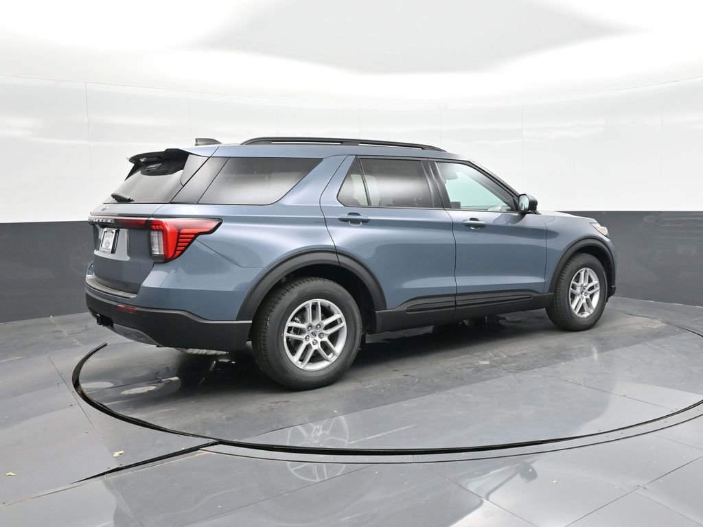 New 2026 Ford Explorer Active w/ Active Comfort Package image 9