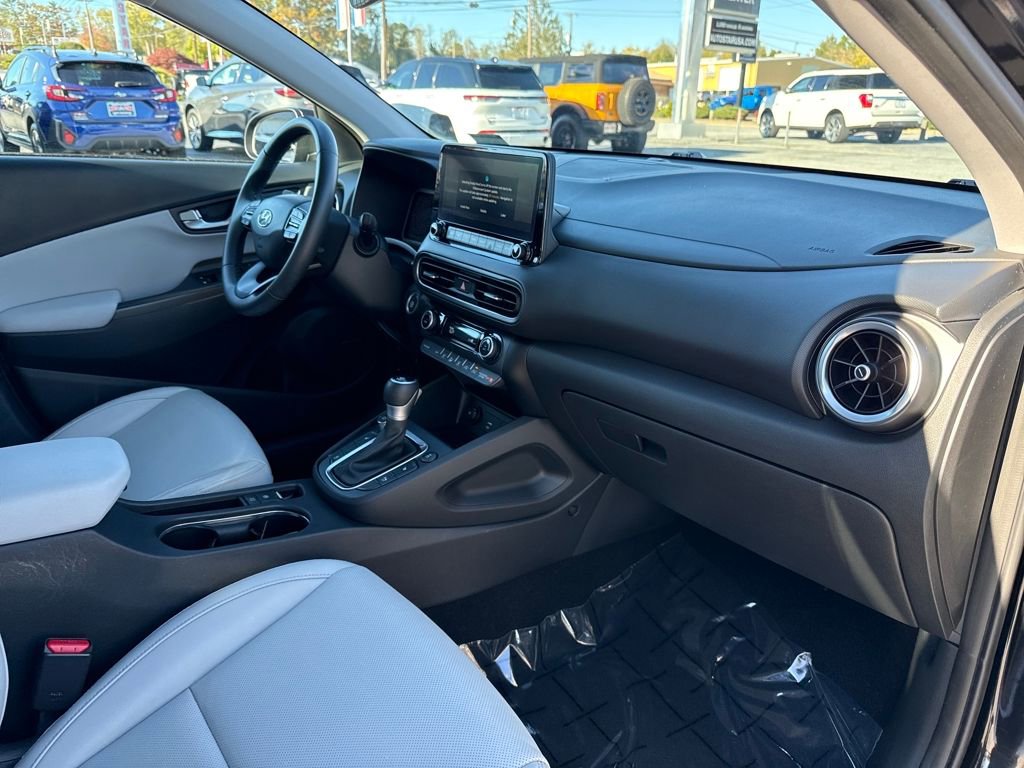 Used 2023 Hyundai Kona Limited w/ Cargo Package image 15