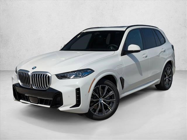 New 2026 BMW X5 xDrive50e w/ M Sport Package image 1