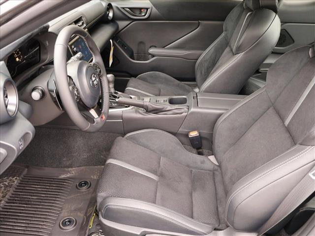 New 2026 Toyota GR86 Premium RWD image 4