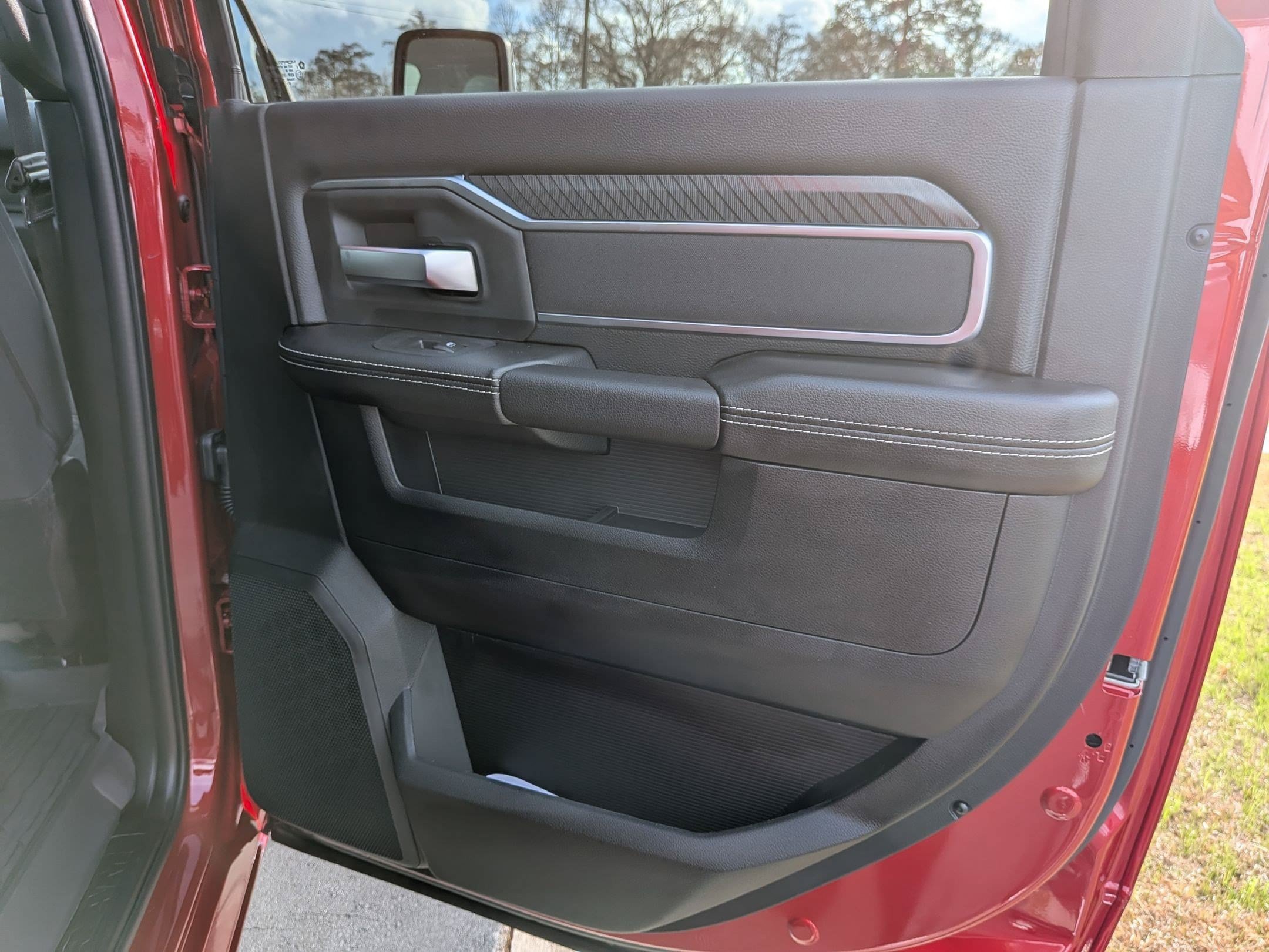 New 2026 RAM 2500 Big Horn AWD/4WD image 31