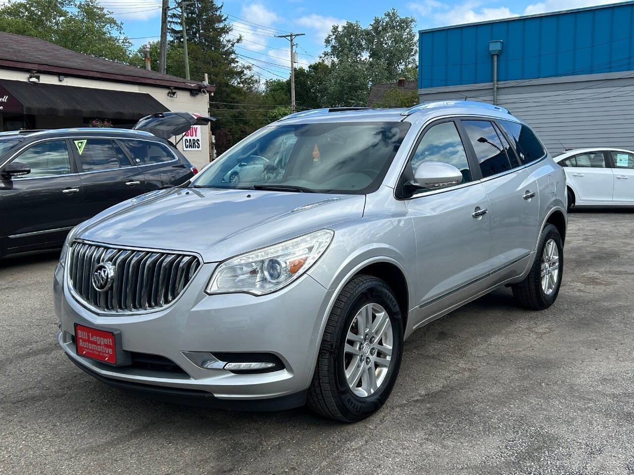 Used 2015 Buick Enclave Convenience FWD image 2