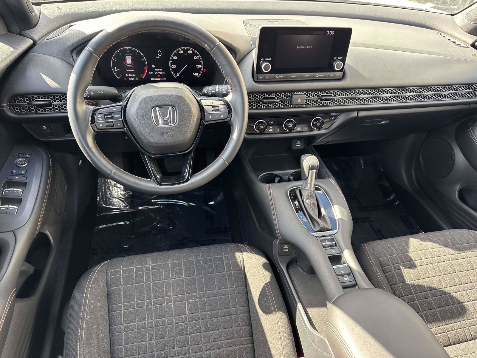 Used 2025 Honda HR-V Sport image 2
