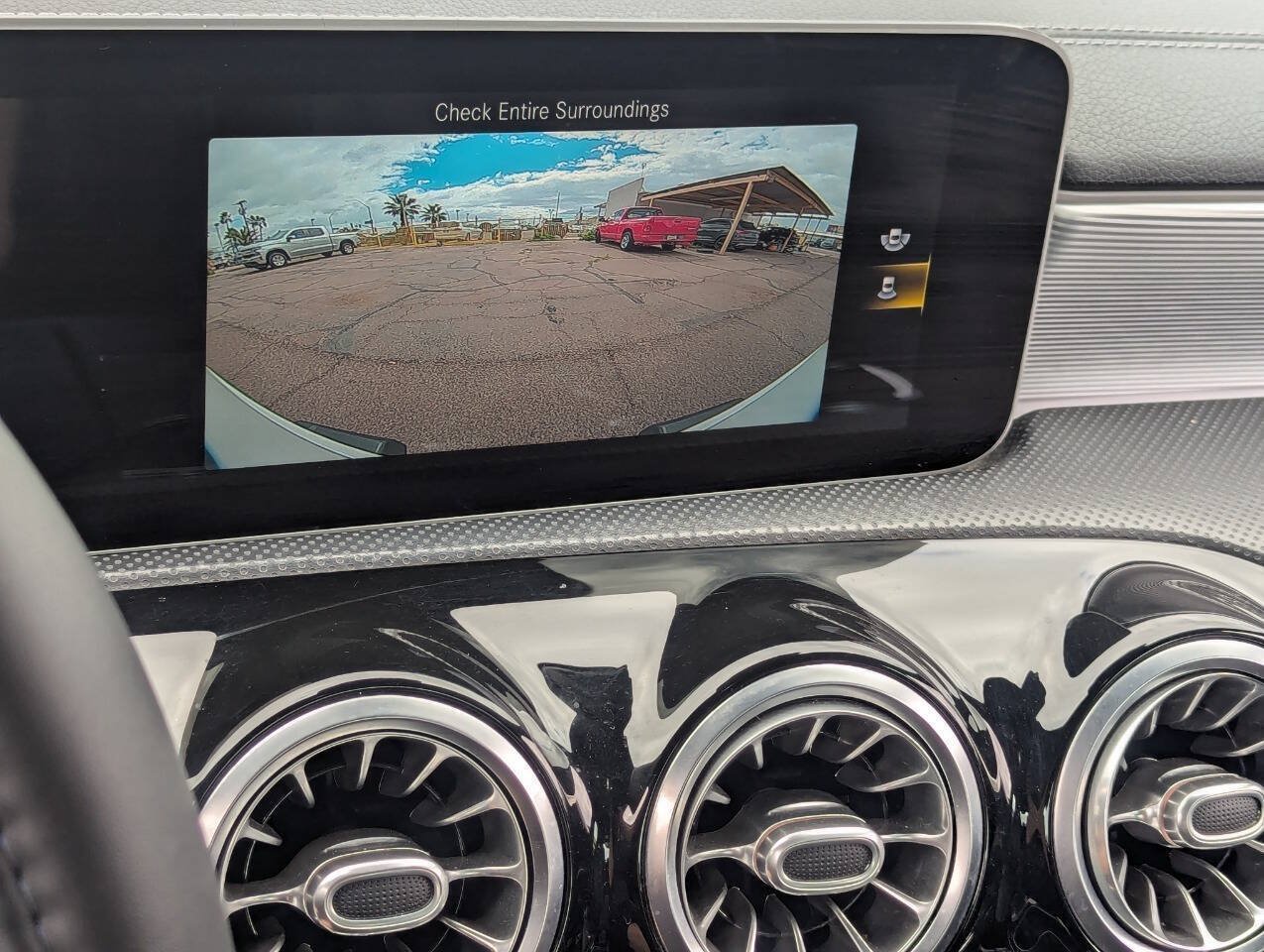 Used 2020 Mercedes-Benz CLA 250 image 30