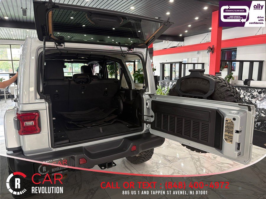 Used 2022 Jeep Wrangler Unlimited Rubicon w/ Trailer Tow Package AWD/4WD image 8