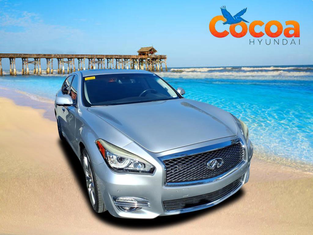 Used 2018 INFINITI Q70 L 3.7 w/ Sensory Package