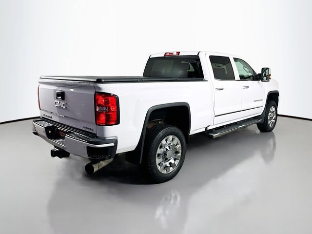 Used 2019 GMC Sierra 2500 Denali w/ Duramax Plus Package image 6
