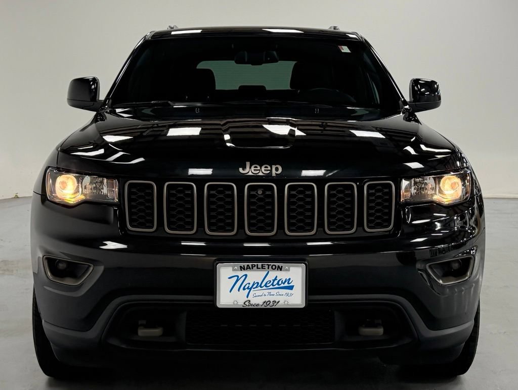 Used 2016 Jeep Grand Cherokee Laredo 75th Anniversary AWD/4WD image 7
