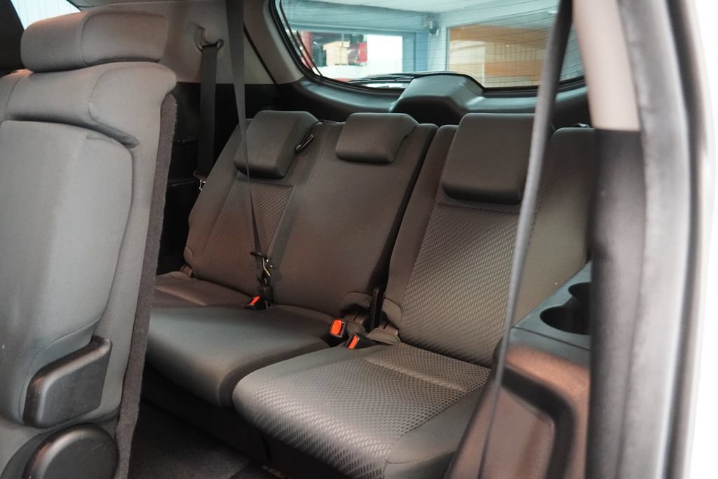 Used 2019 Toyota Highlander LE AWD/4WD image 27