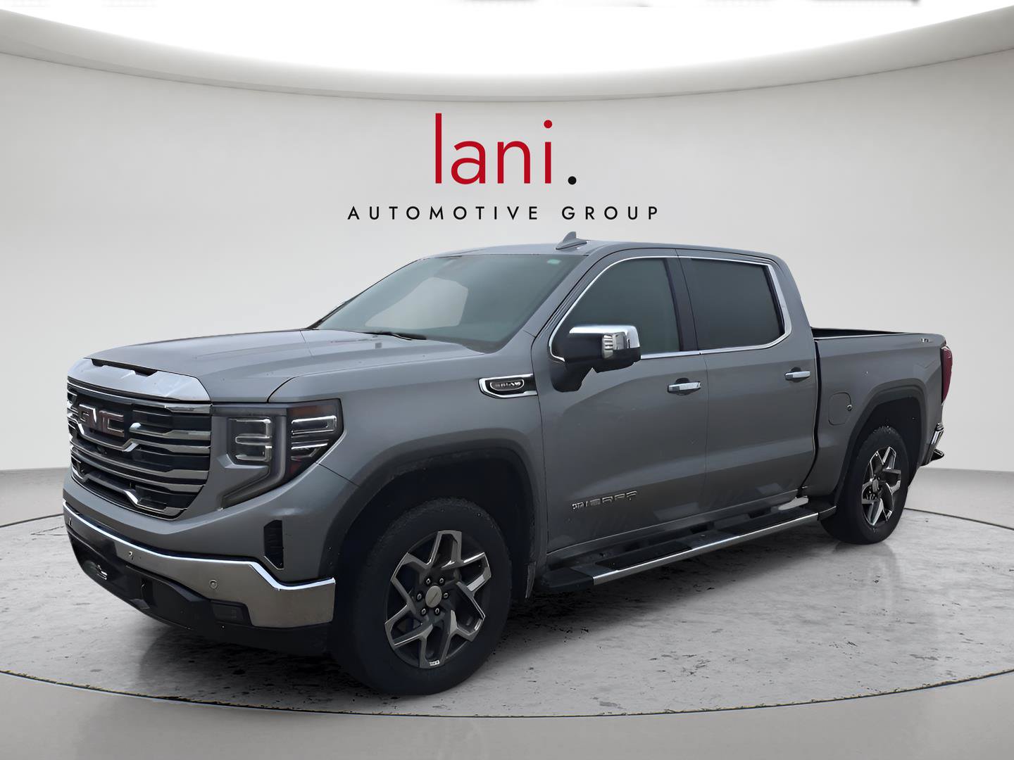 Used 2025 GMC Sierra 1500 SLT w/ SLT Premium Plus Package